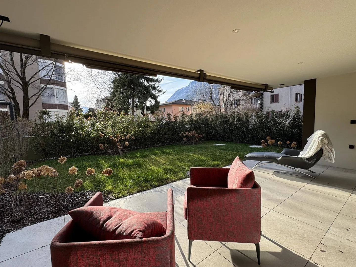 Moderne Garten-Maisonette in Chur - Foto 1 von 8