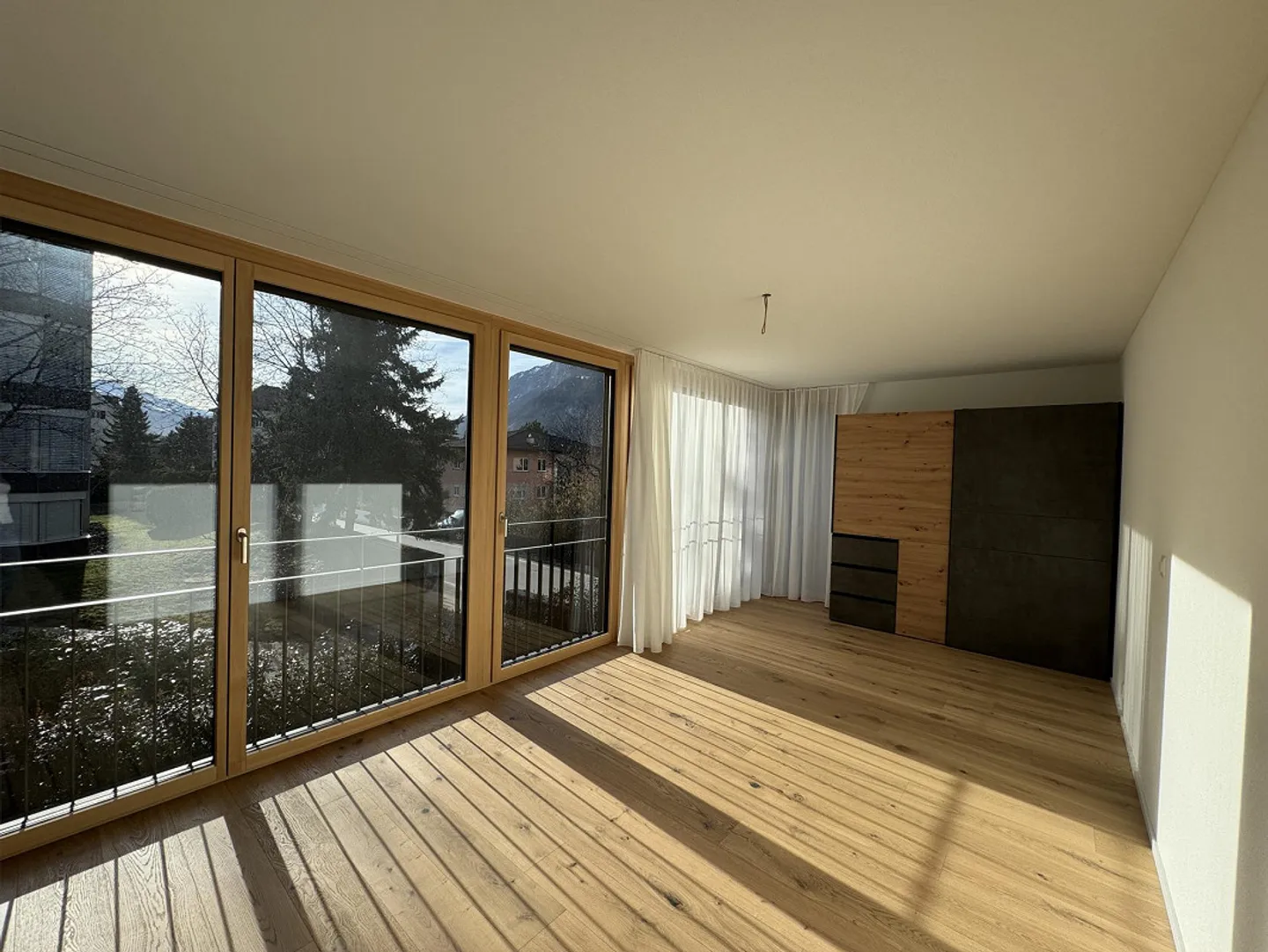 Moderne Garten-Maisonette in Chur - Foto 4 von 8