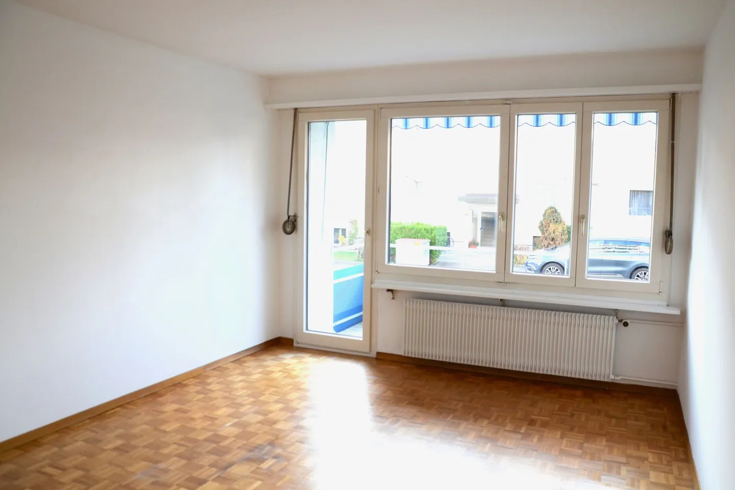 3.5 Room Apartment - Photo 2 of 15