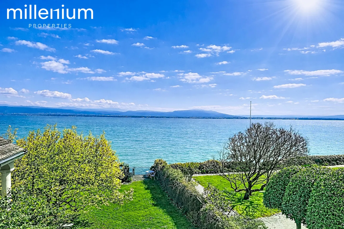 Charaktervilla am Wasser in Coppet - Foto 2 von 19