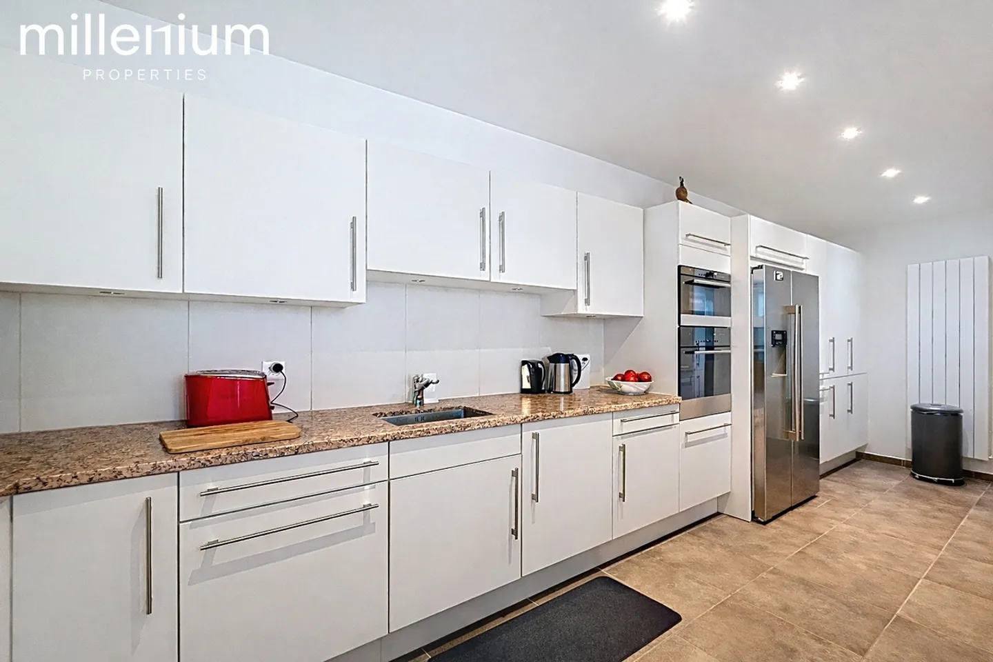 Charaktervilla am Wasser in Coppet - Foto 6 von 19