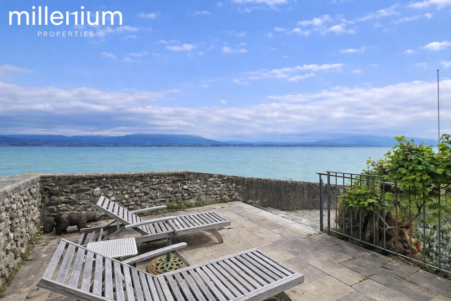 Charaktervilla am Wasser in Coppet - Foto 17 von 19