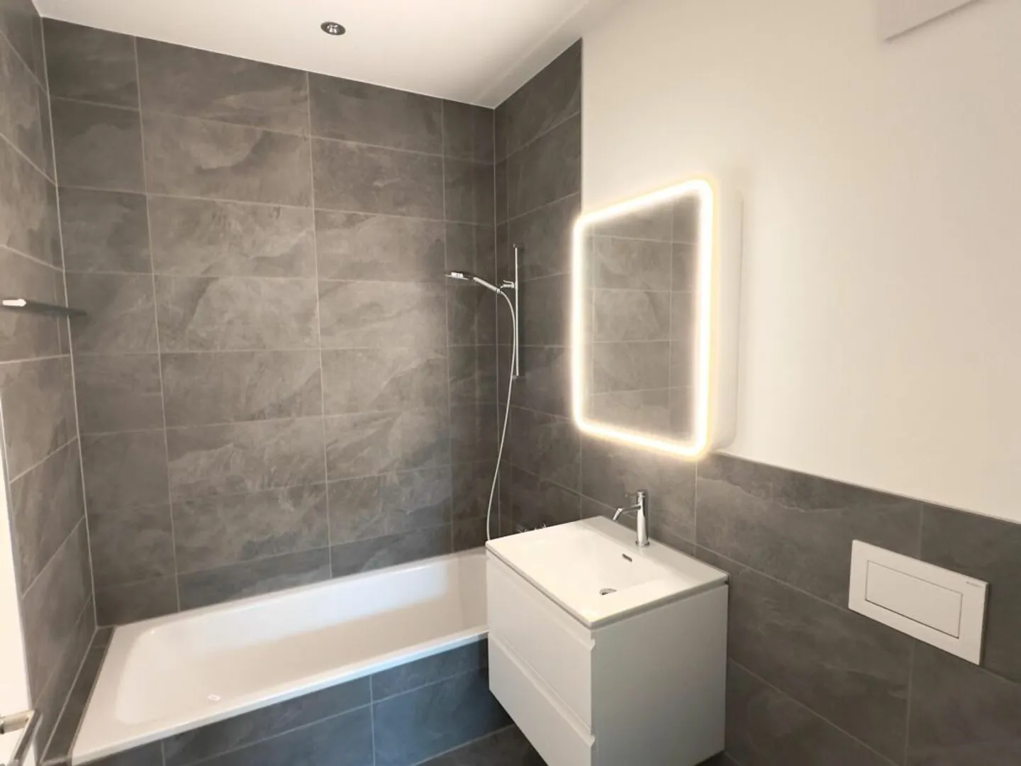 Wohnung mieten - Foto 6 von 8