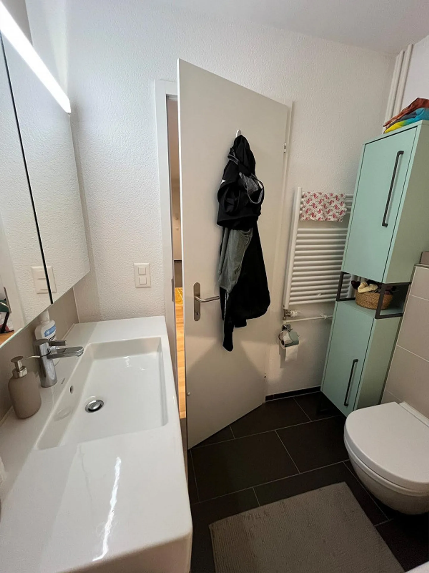 Ampio appartamento moderno in posizione centrale, K3 limitato - Foto 5 di 6