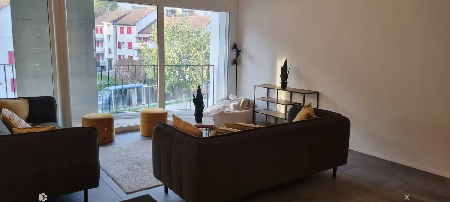 Chambre meublée en colocation avec salle de bain privée - Photo 2 sur 8