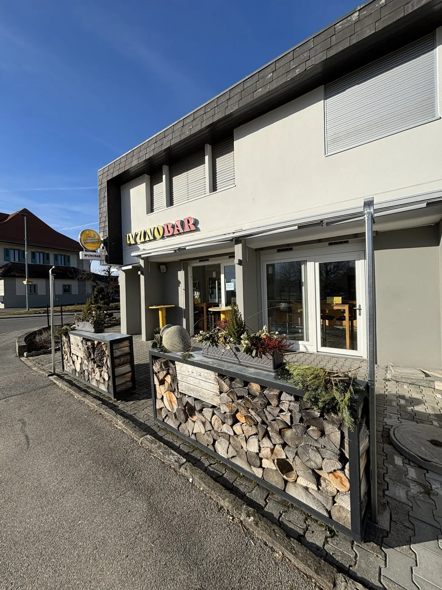 Restaurant in prime location in Wünnewil - Photo 1 of 13