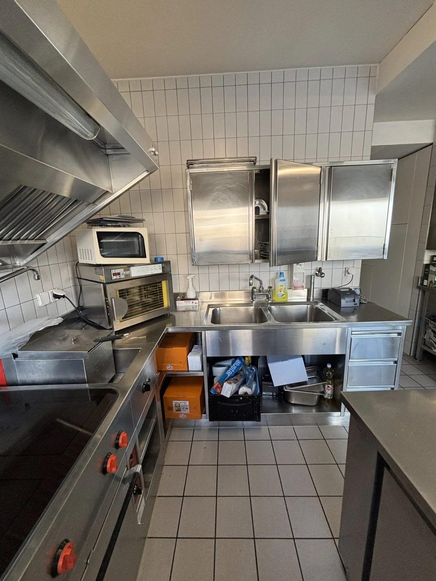 Restaurant in prime location in Wünnewil - Photo 7 of 13