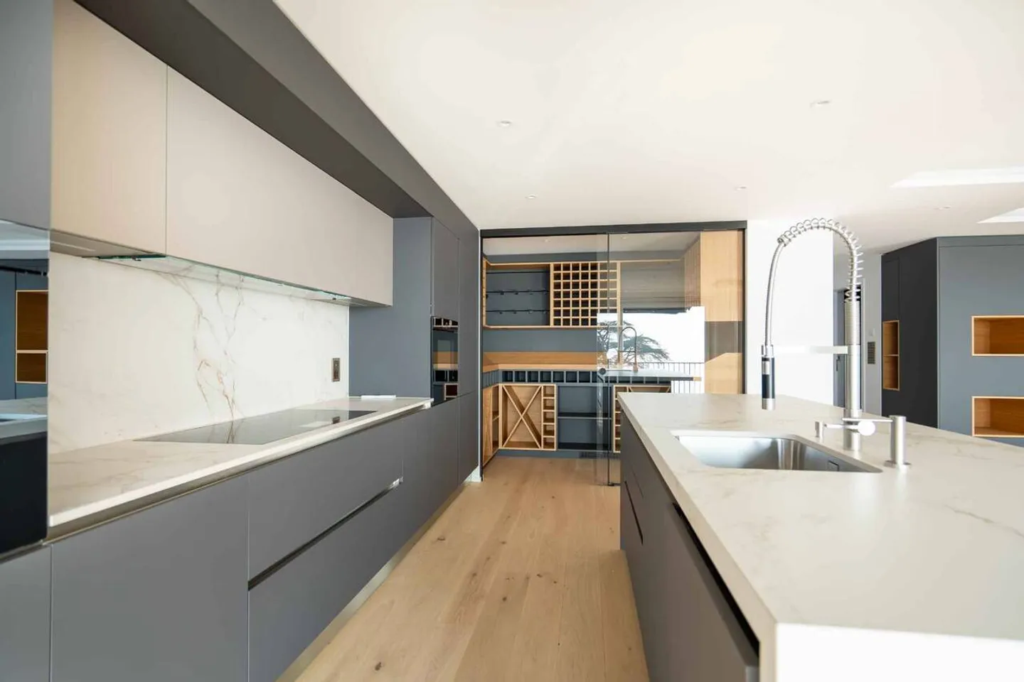 Attico nuovo e di alto standard 5.5 camere con vista mozzafiato sul lago - Foto 6 di 13