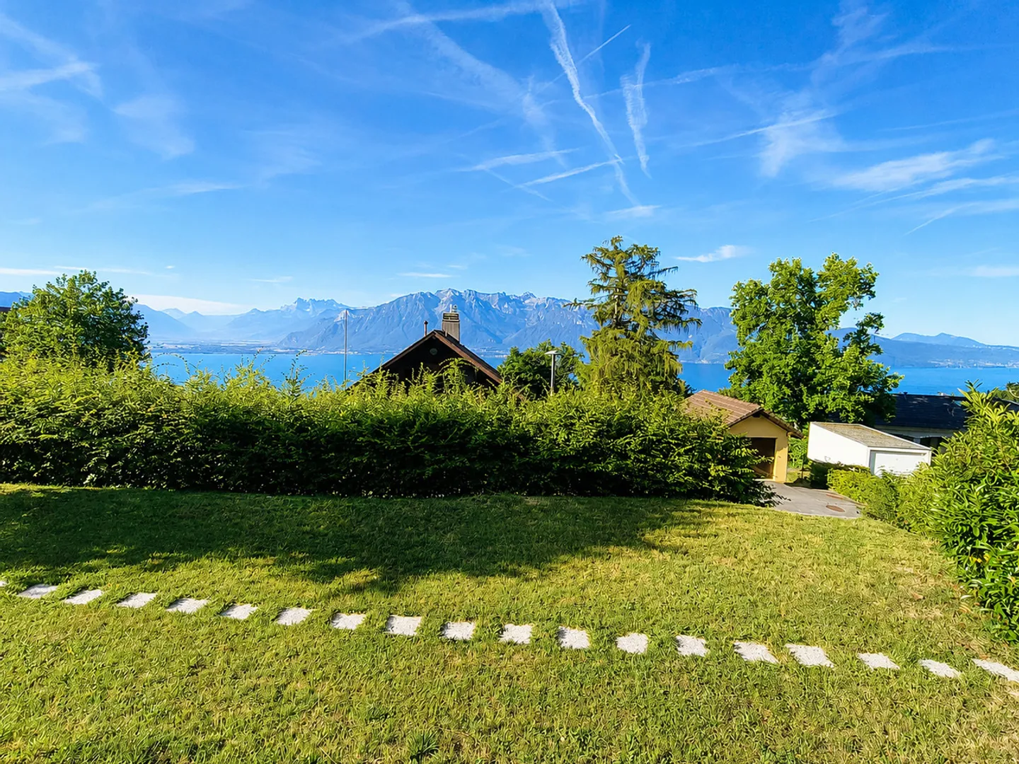 Charming Chalet with Stunning Views - Photo 14 of 18