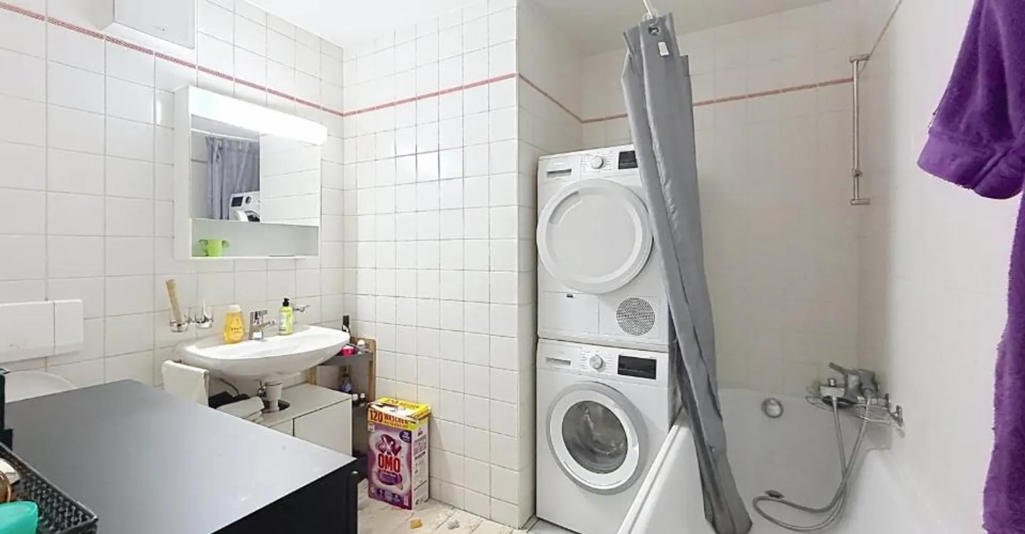 Schöne Wohnung von 2,5 Zimmern in der Nähe zum Stadtzentrum - Foto 5 von 6