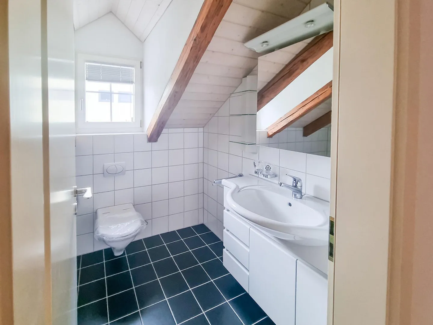 Incantevole casa bifamiliare di 4,5 stanze a Meilen - Foto 6 di 8