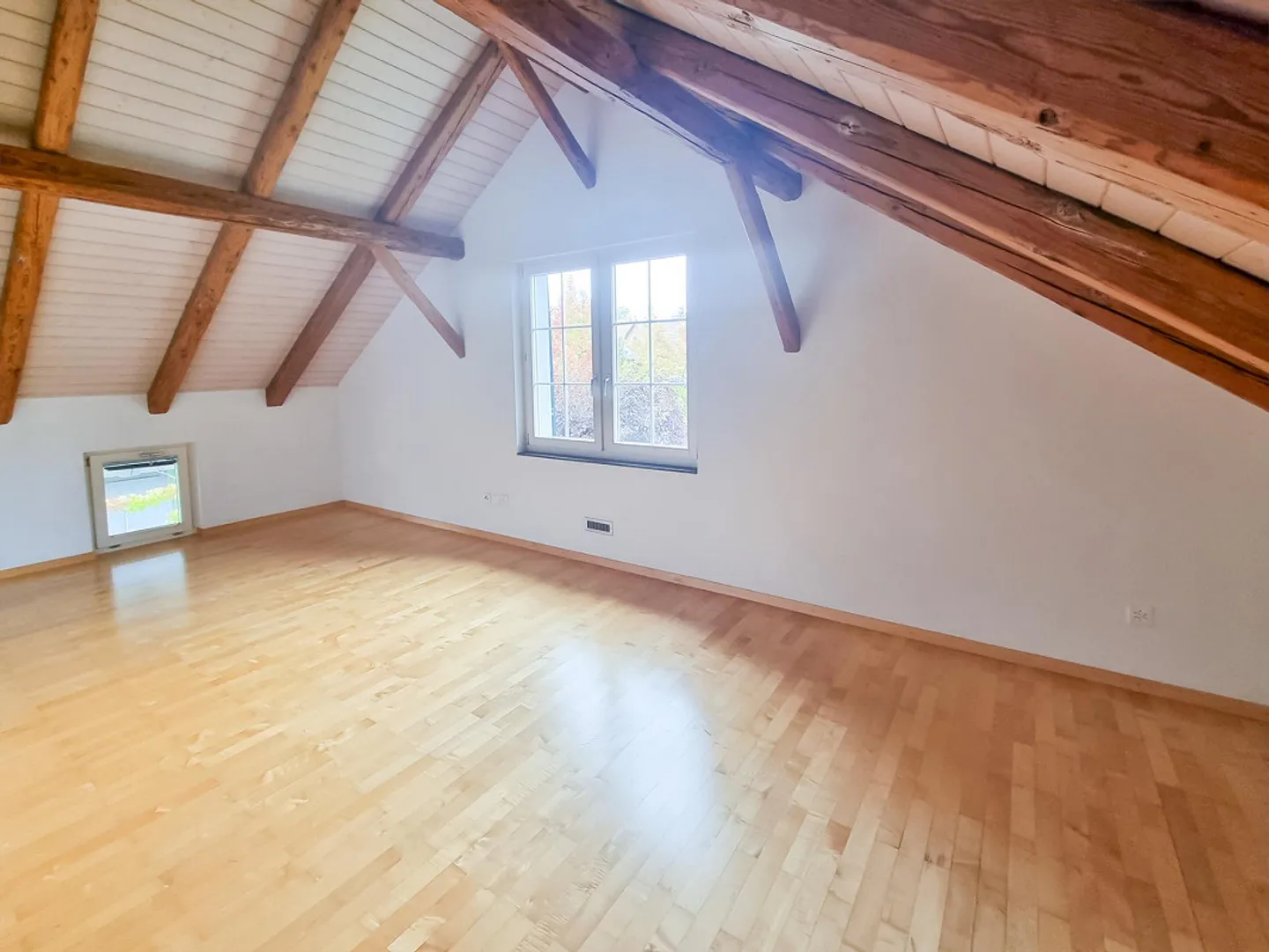 Incantevole casa bifamiliare di 4,5 stanze a Meilen - Foto 8 di 8
