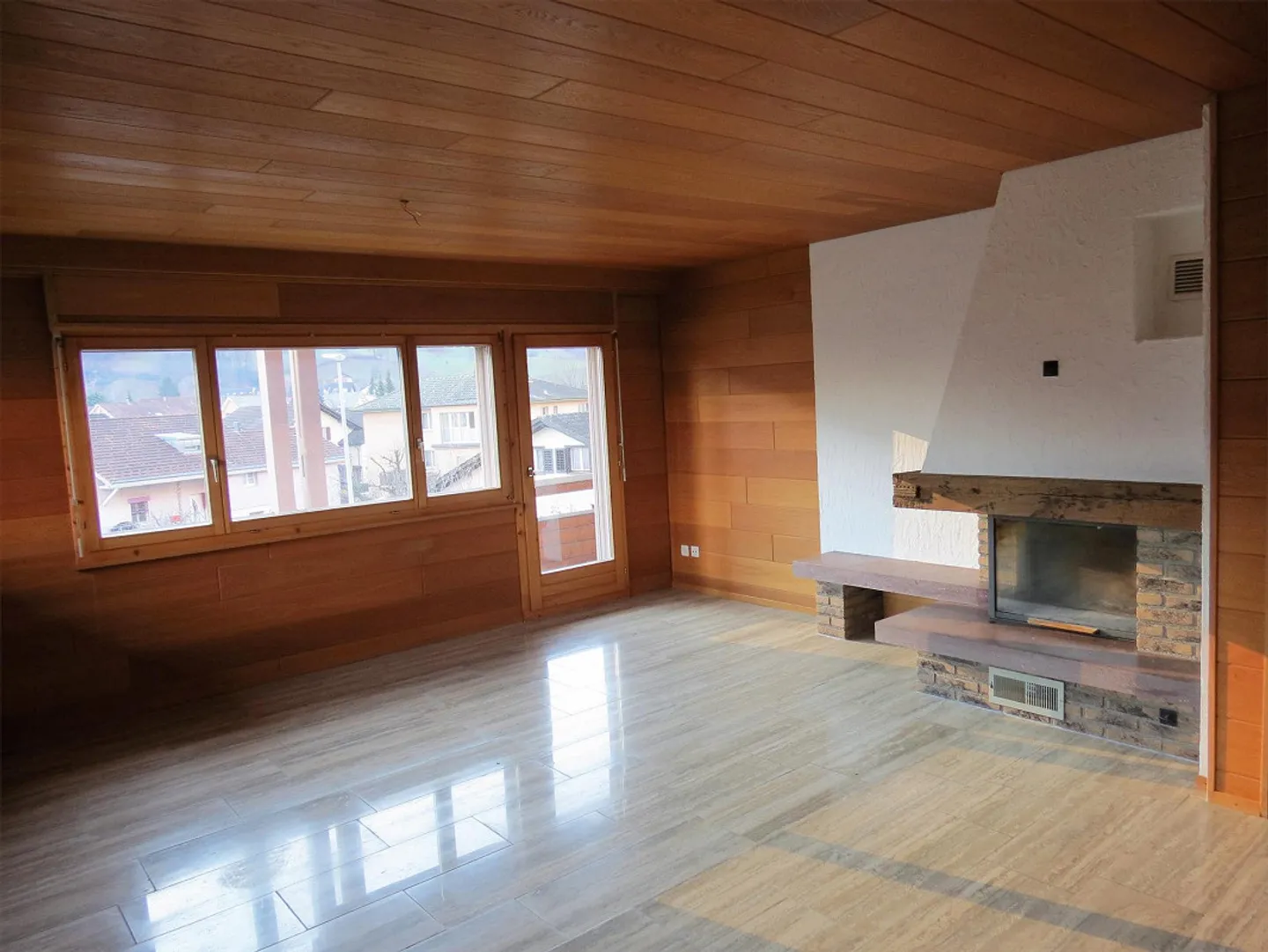 Duplex 4.5 Room Apartment - Photo 3 of 8