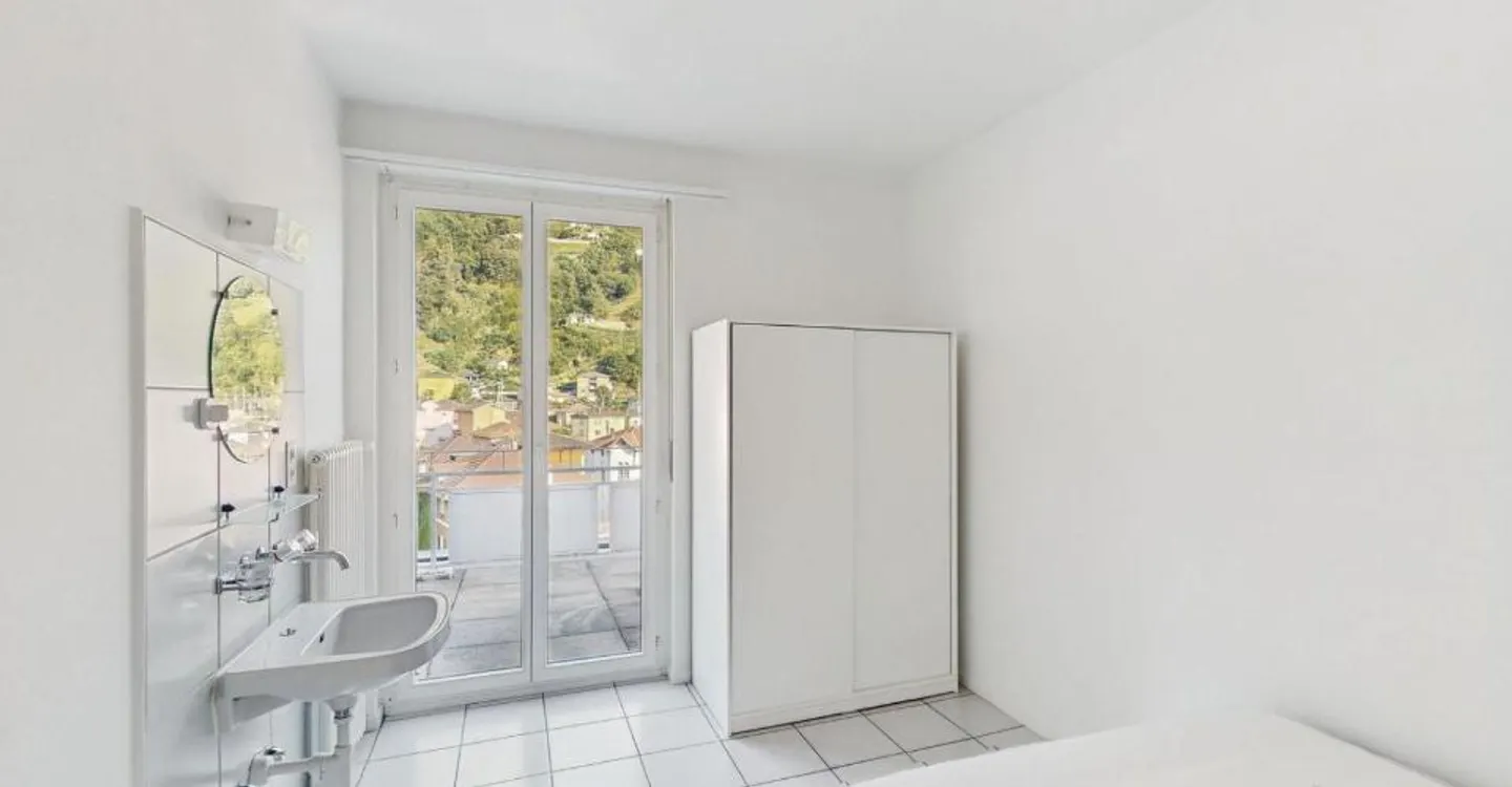 Camere singole in locazione - Ultimo piano - Foto 2 di 7