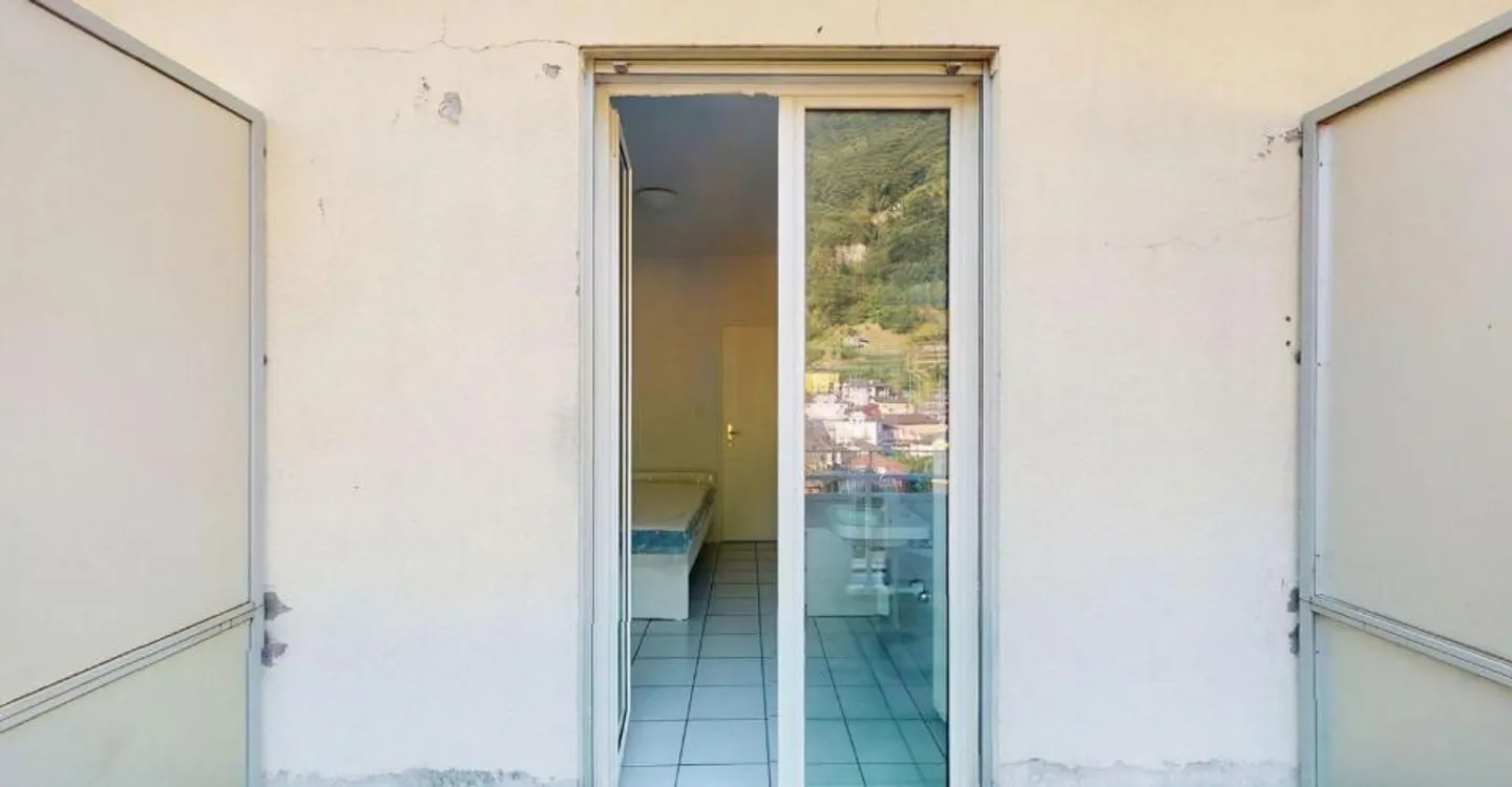 Camere singole in locazione - Ultimo piano - Foto 5 di 7