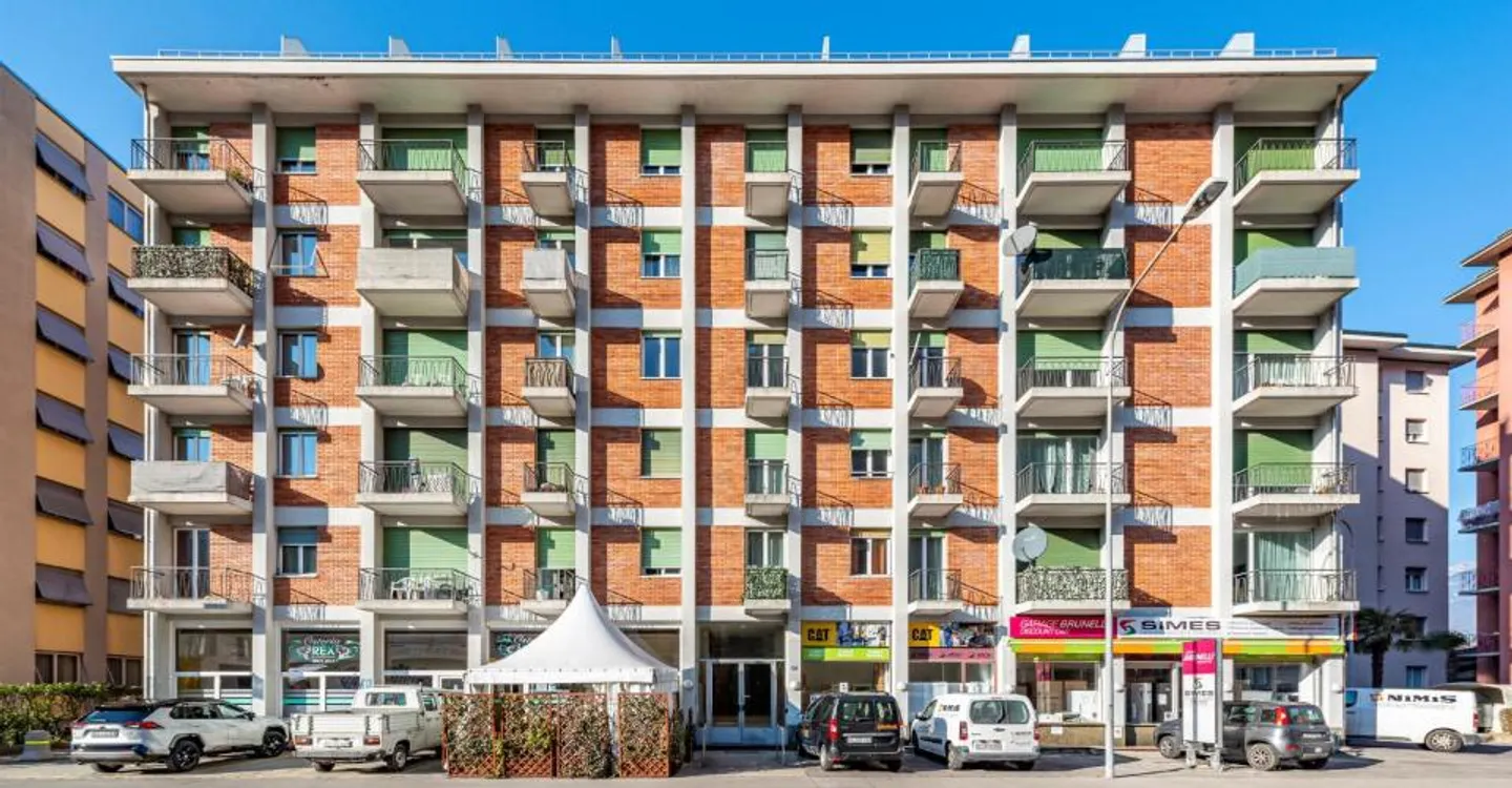 Camere singole in locazione - Ultimo piano - Foto 1 di 7