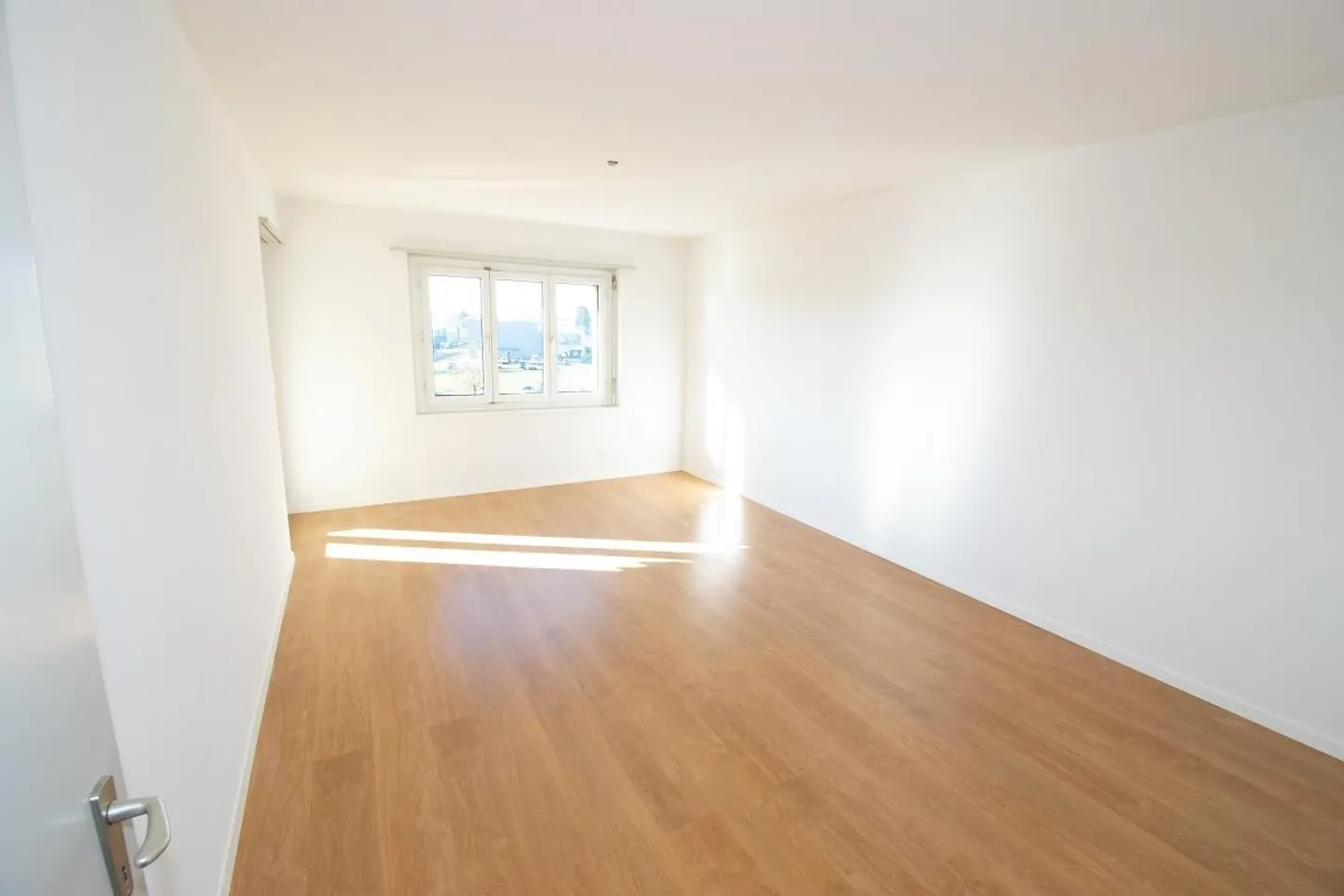 Appartement dans un emplacement central - Photo 3 sur 11