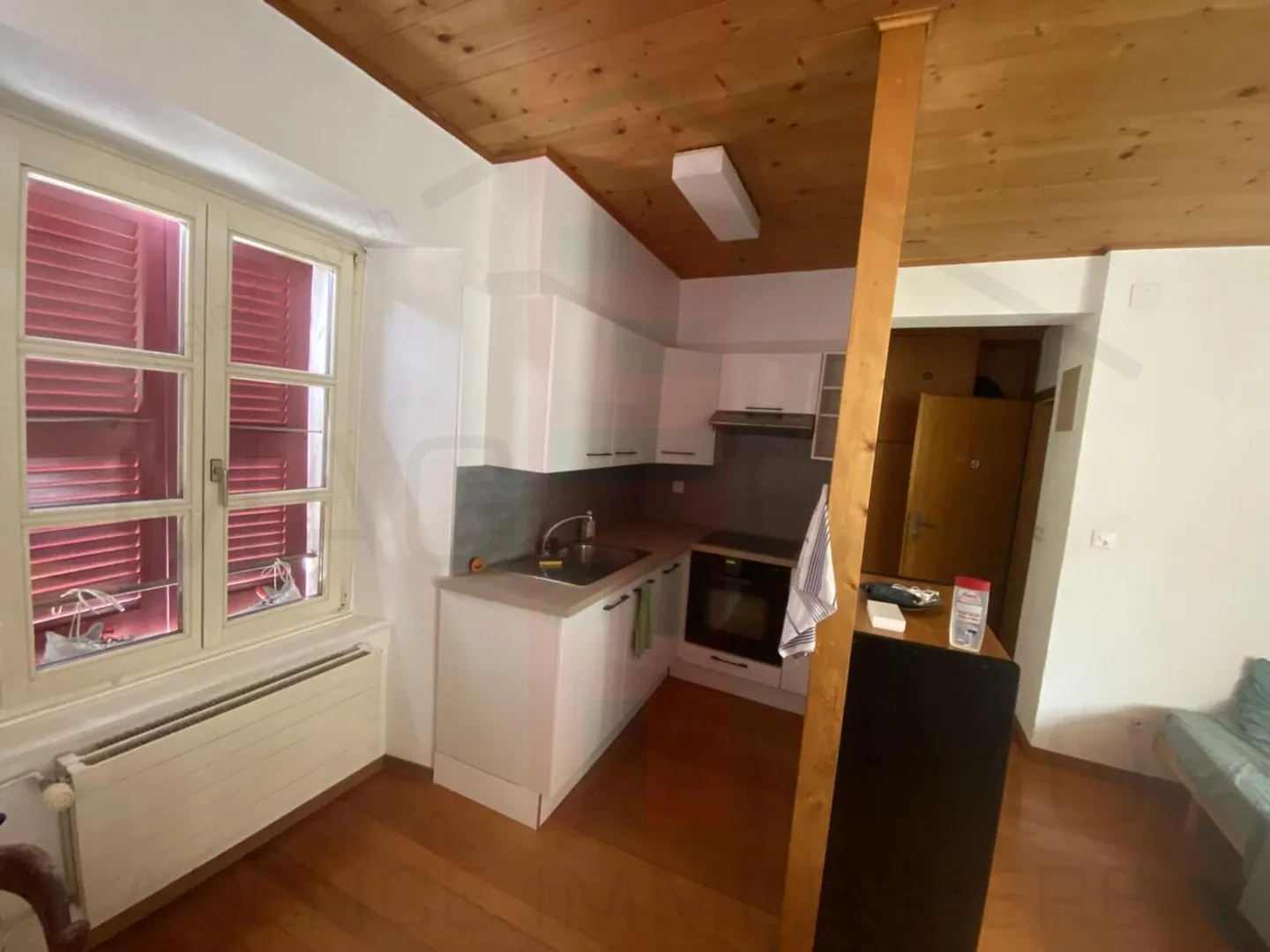 Appartamento/studio arredato con cucina nuova - Foto 8 di 10