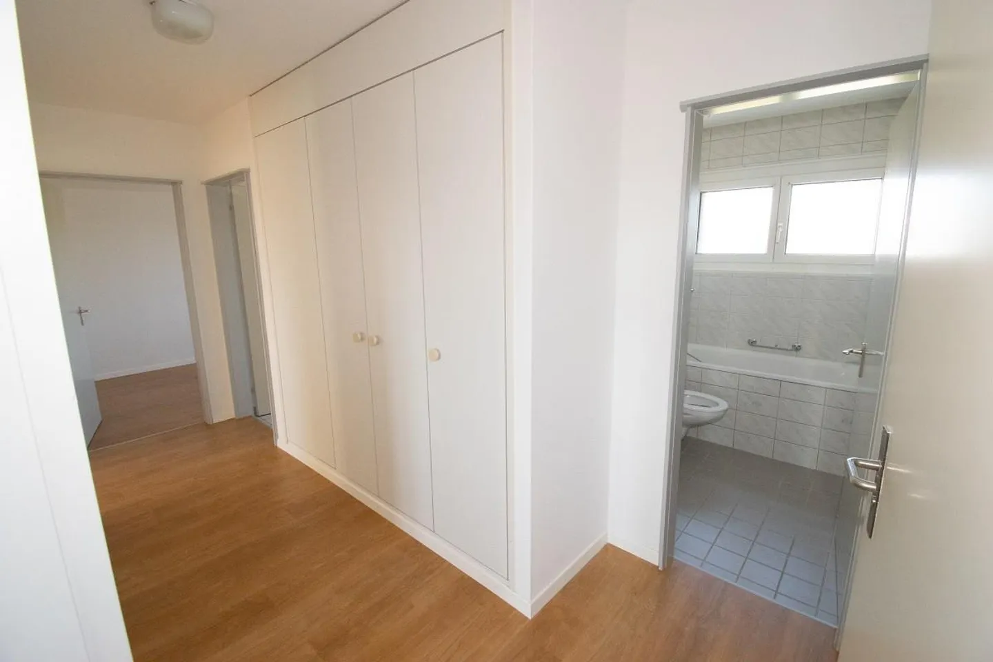 Appartement dans un emplacement central - Photo 5 sur 11
