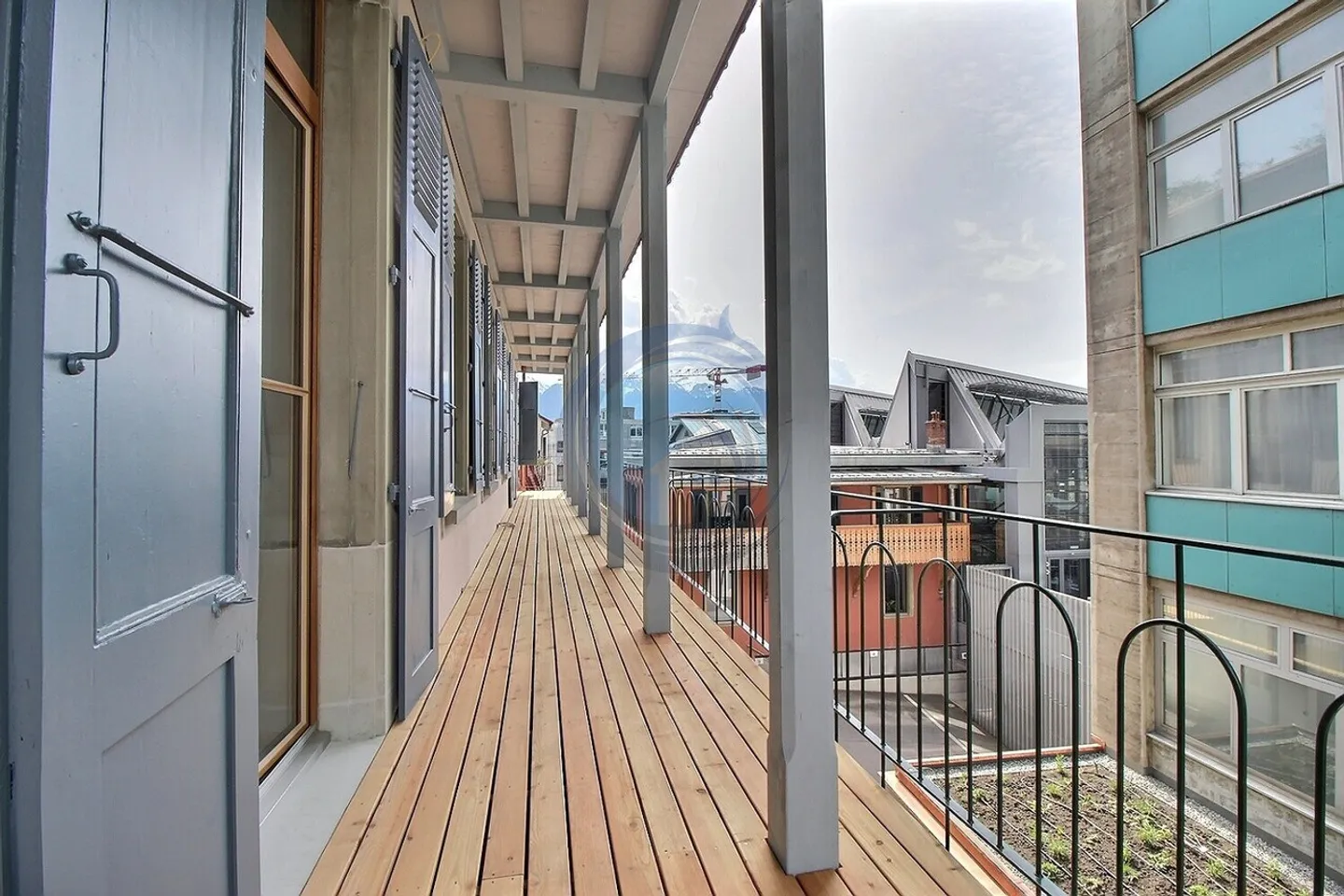 LOT N4: MAGNIFICENT 2.5-ROOM APARTMENT - Photo 8 of 12