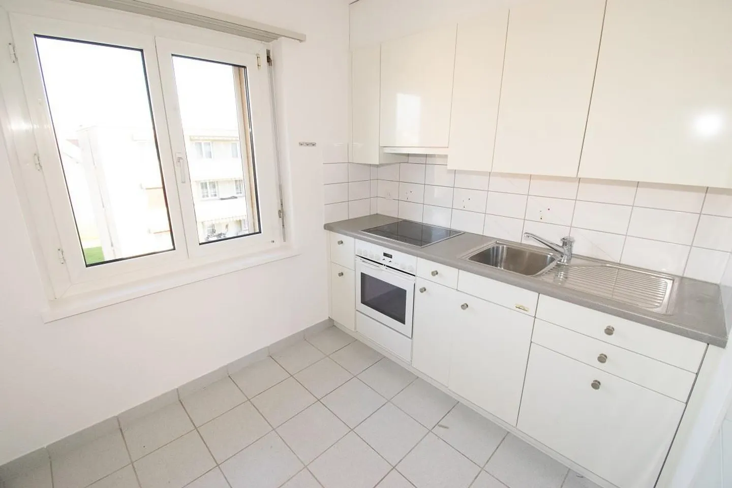 Appartement dans un emplacement central - Photo 7 sur 11