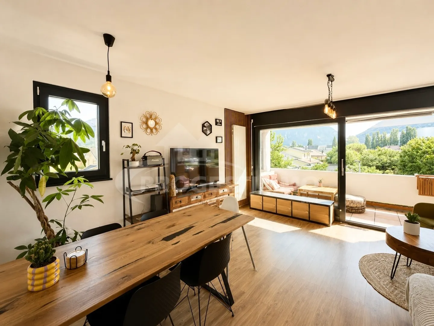 MAGNIFIQUE APPARTEMENT DE 3,5 PIÈCES PROCHE DE TOUS LES TRANSPORTS - Photo 4 sur 10