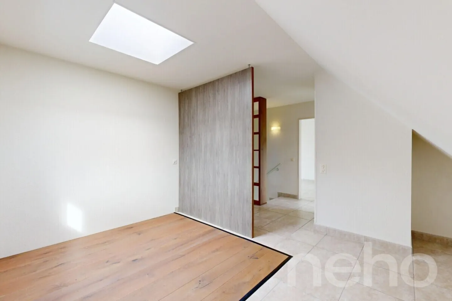 Central 5-room maisonette apartment in Bonstetten - Photo 8 of 10
