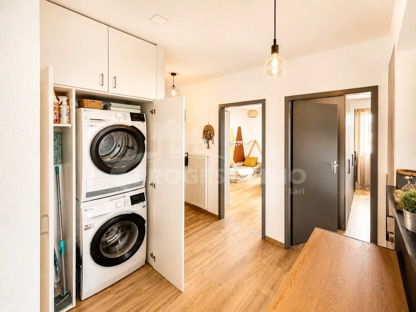 MAGNIFIQUE APPARTEMENT DE 3,5 PIÈCES PROCHE DE TOUS LES TRANSPORTS - Photo 8 sur 10
