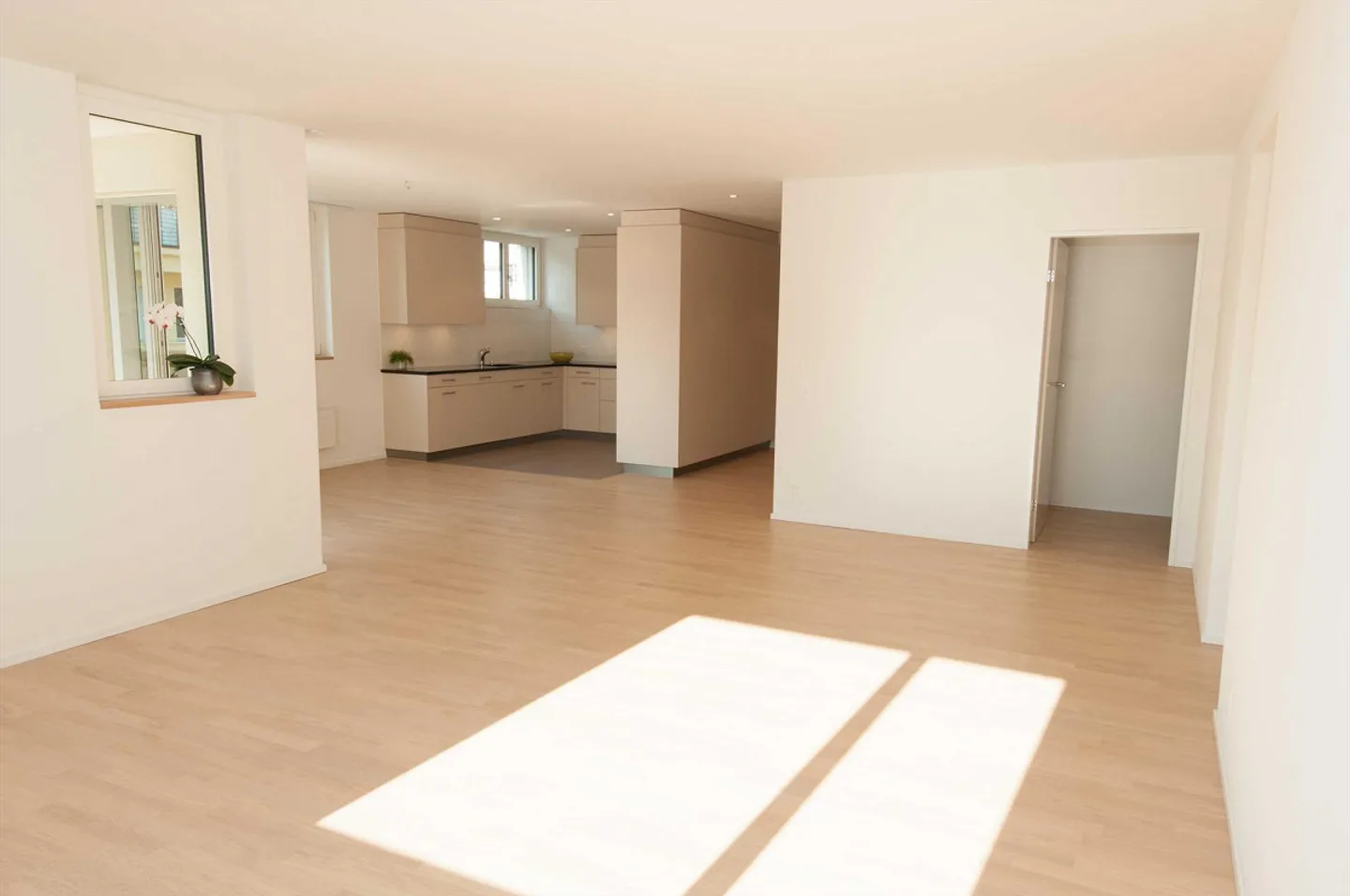 Modernes Wohnen im Zentrum von Uster - Foto 4 von 10