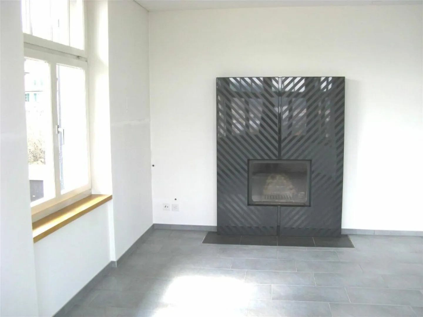 Exclusive 4.5 Room Apartment in Art Nouveau House on Rosenberg - Photo 3 of 13