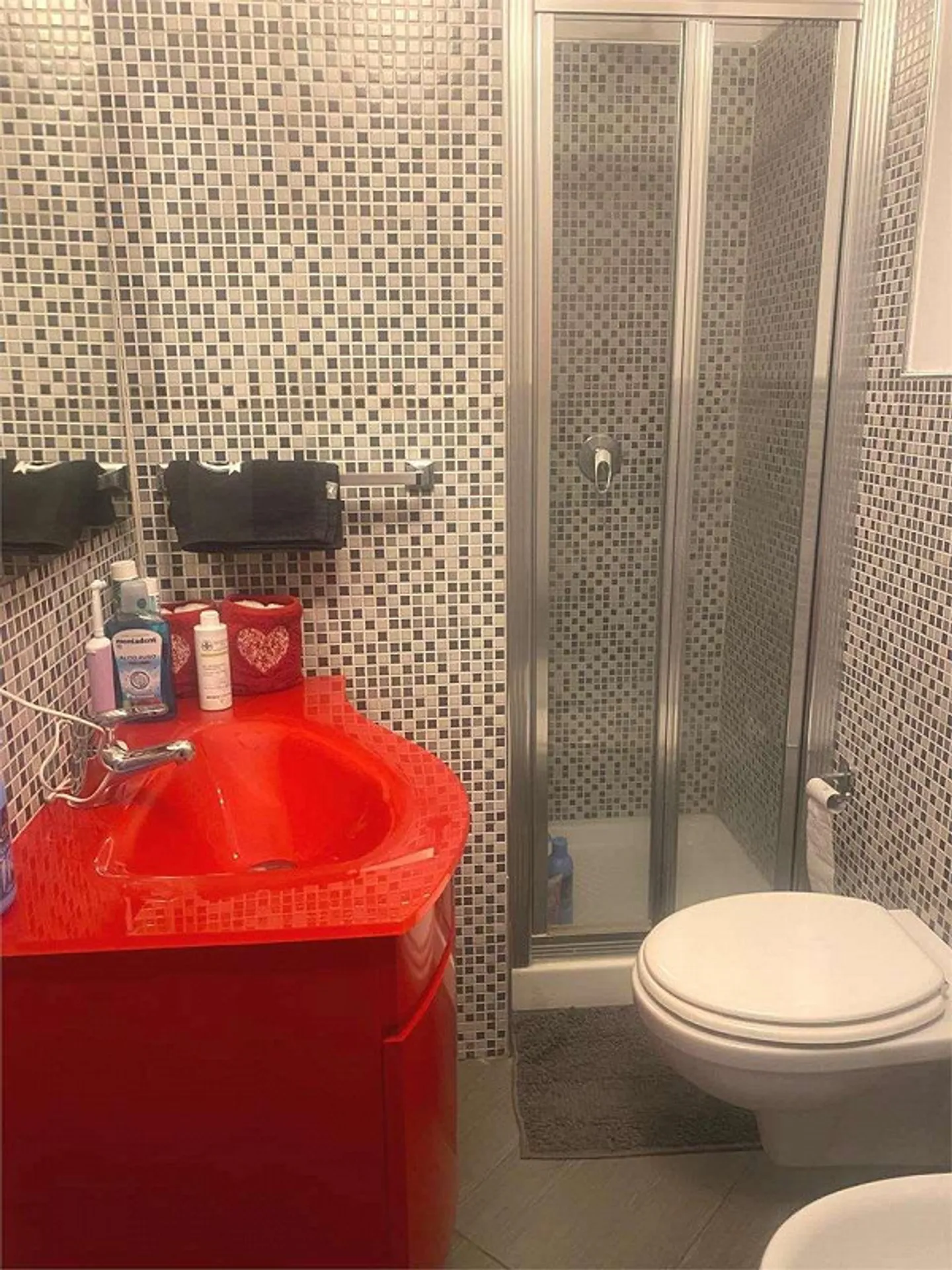 Paradiso confortevole appartamento di 3,5 locali, con parziale vista l - Foto 10 di 13