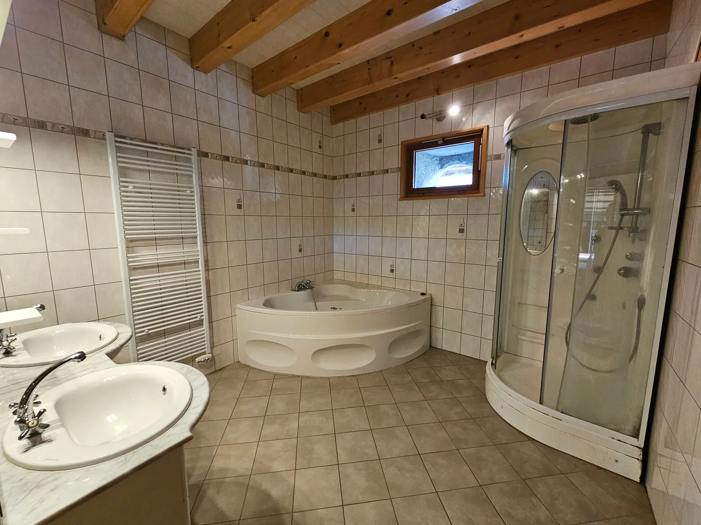 Grange de village avec 2 appartements - Photo 8 sur 10