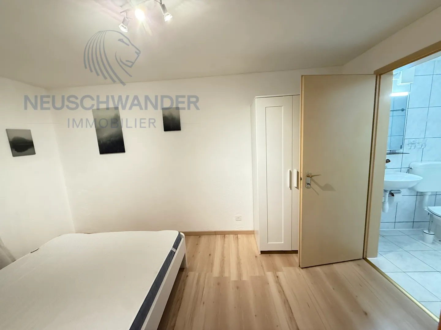 In the center of the village and close to nature - Photo 25 of 30