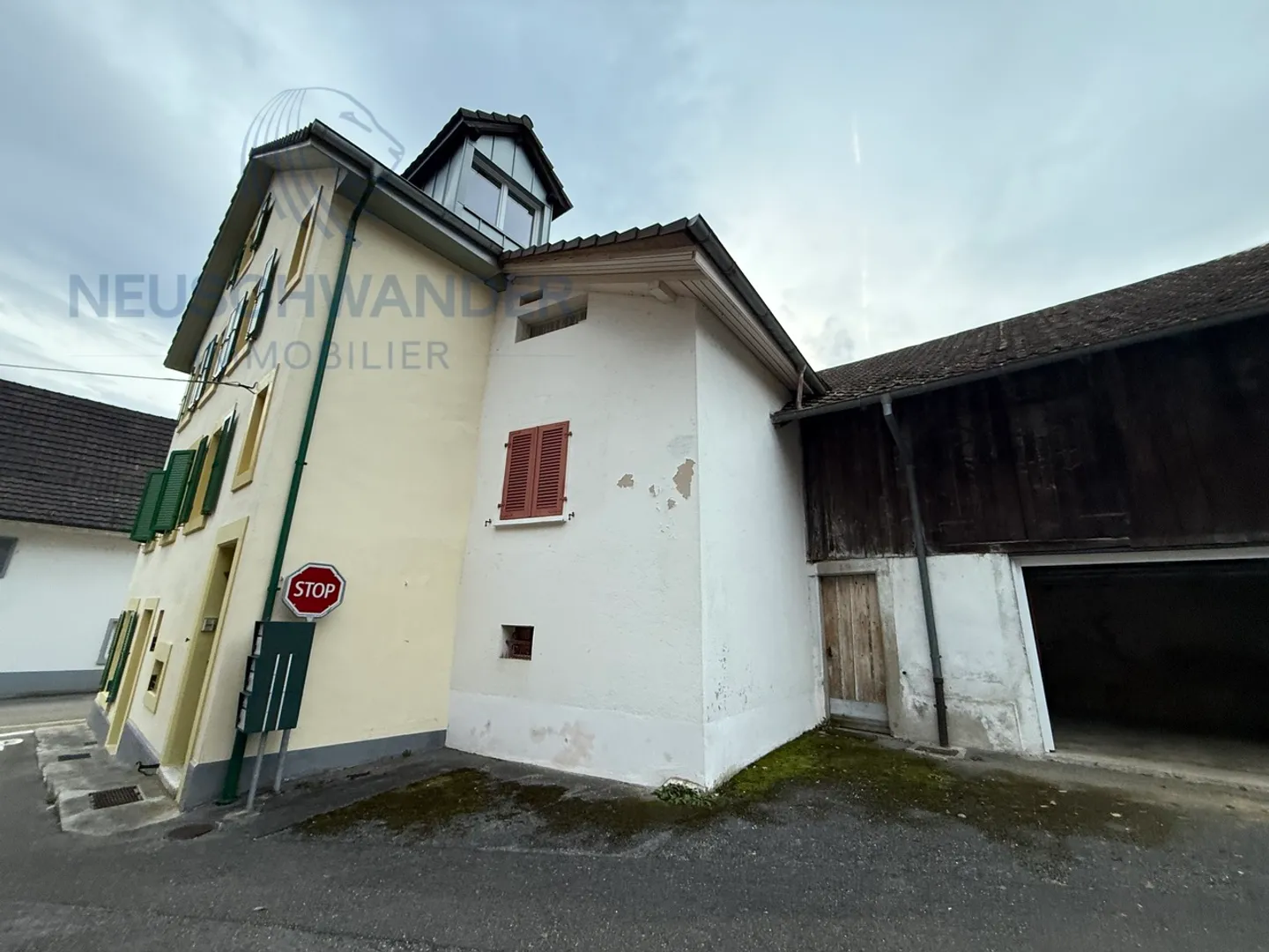 In the center of the village and close to nature - Photo 30 of 30