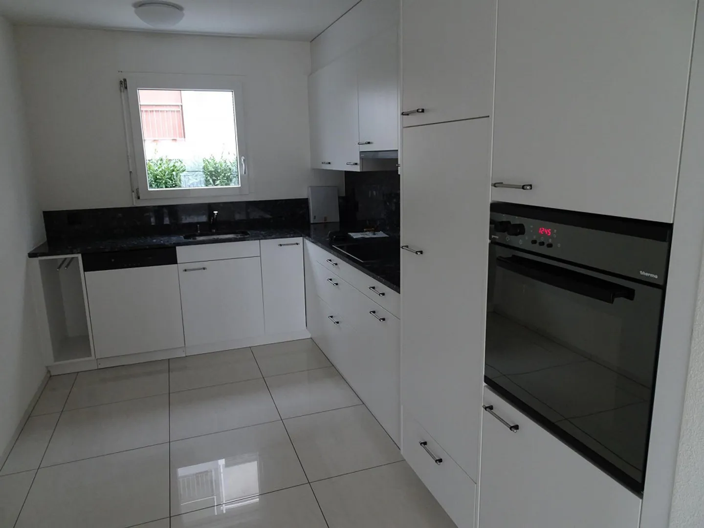 Bel appartement lumineux et calme de 4,5 pièces au centre de Hochdorf - Photo 5 sur 11