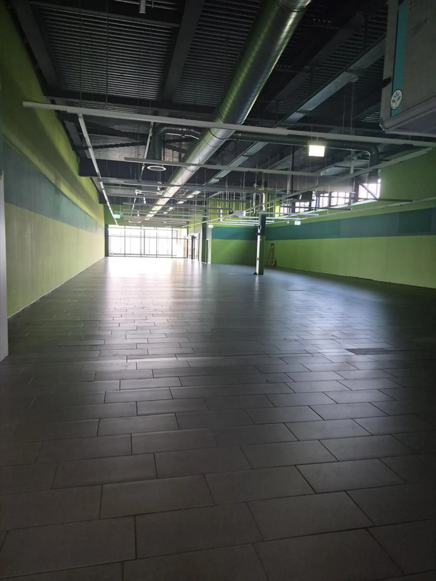 Spazio commerciale divisibile - Spazio commerciale modulare - Foto 2 di 13