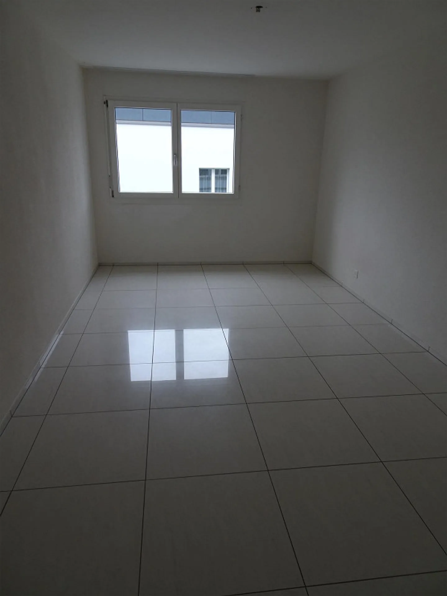 Bel appartement lumineux et calme de 4,5 pièces au centre de Hochdorf - Photo 8 sur 11