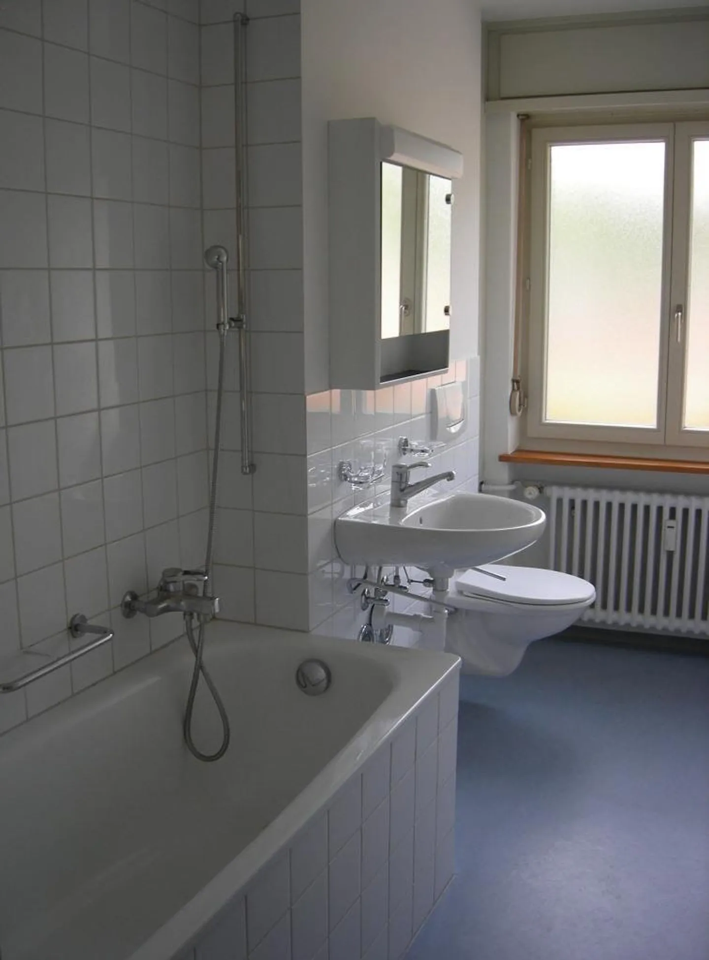 Nous vous recherchons - Photo 4 sur 4