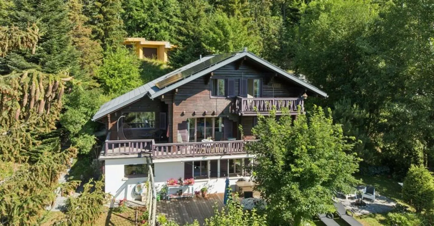 6-room Chalet - Photo 1 of 12