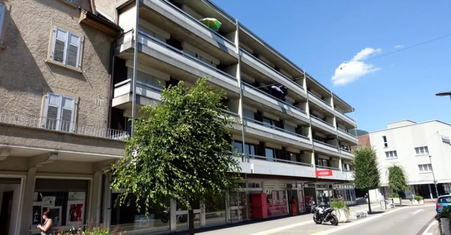 Commercial Space in Moutier - Photo 1 of 4