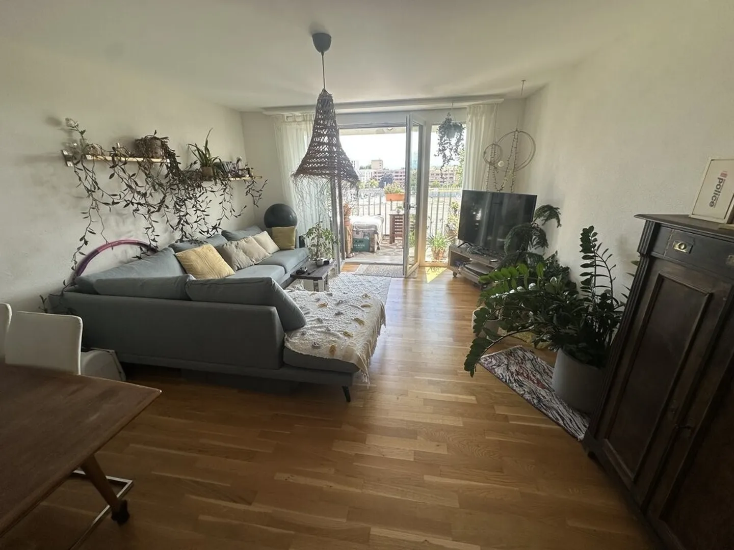 Moderne 4.5 pièces dans la résidence Sébeillon - Photo 1 sur 9