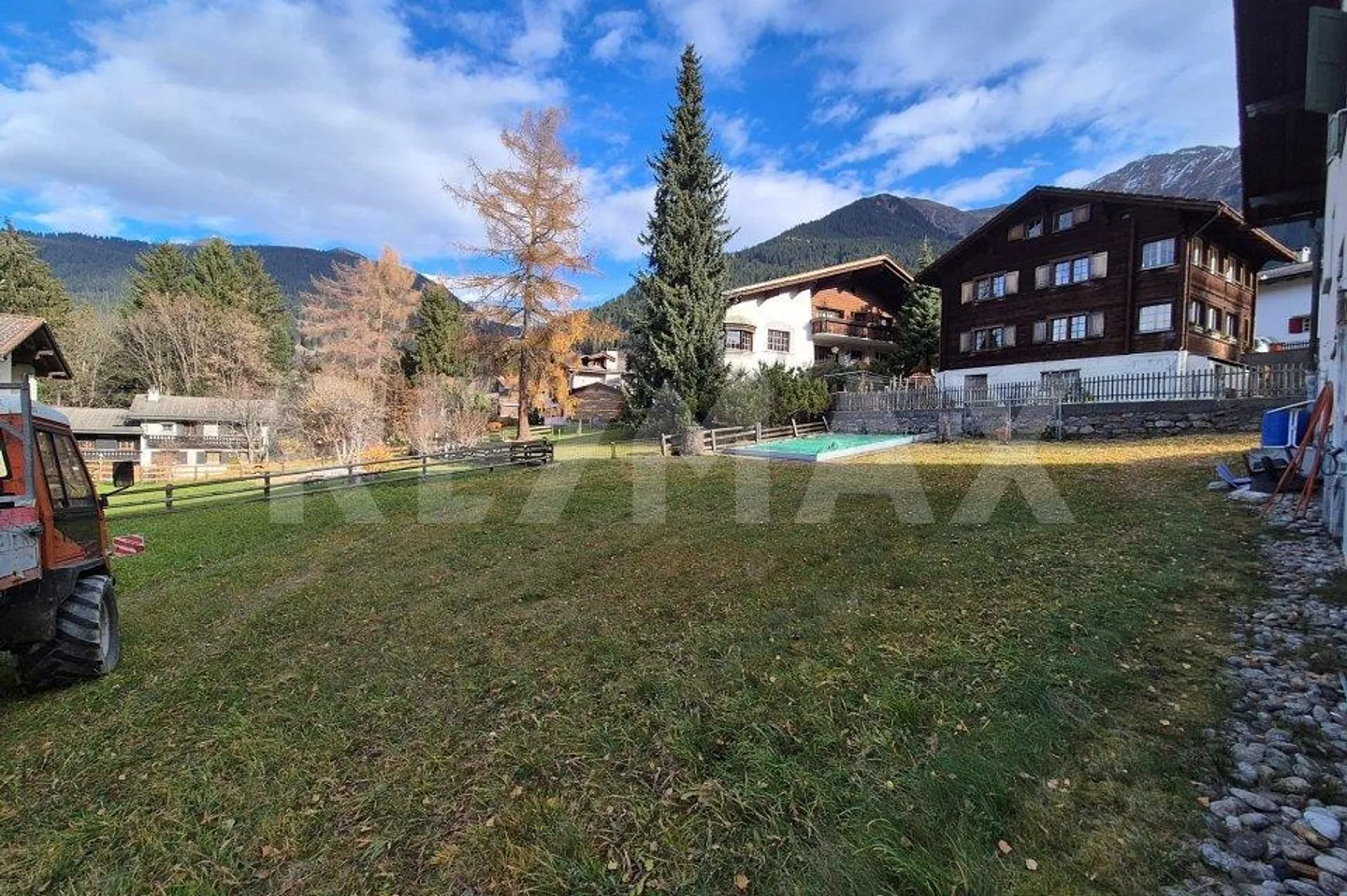 Mehrfamilienhaus mit Umschwung - Foto 7 von 7