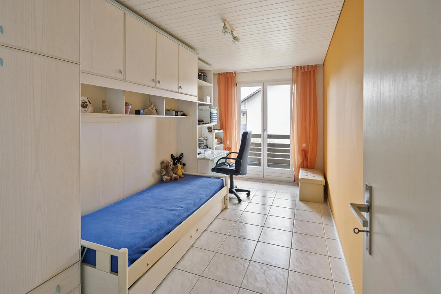 Maison familiale spacieuse avec jardin - Photo 11 sur 14