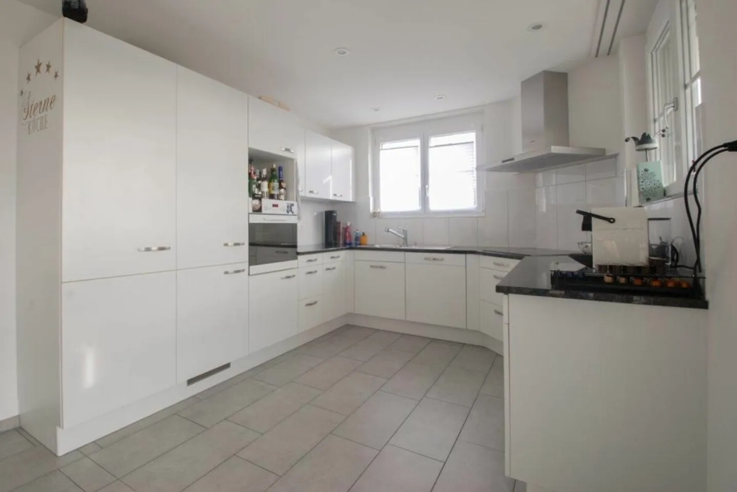 Apartment for sale - Photo 2 of 9