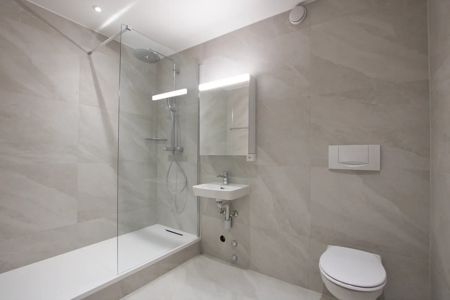 Bel appartement récemment rénové à Gland - Photo 7 sur 10