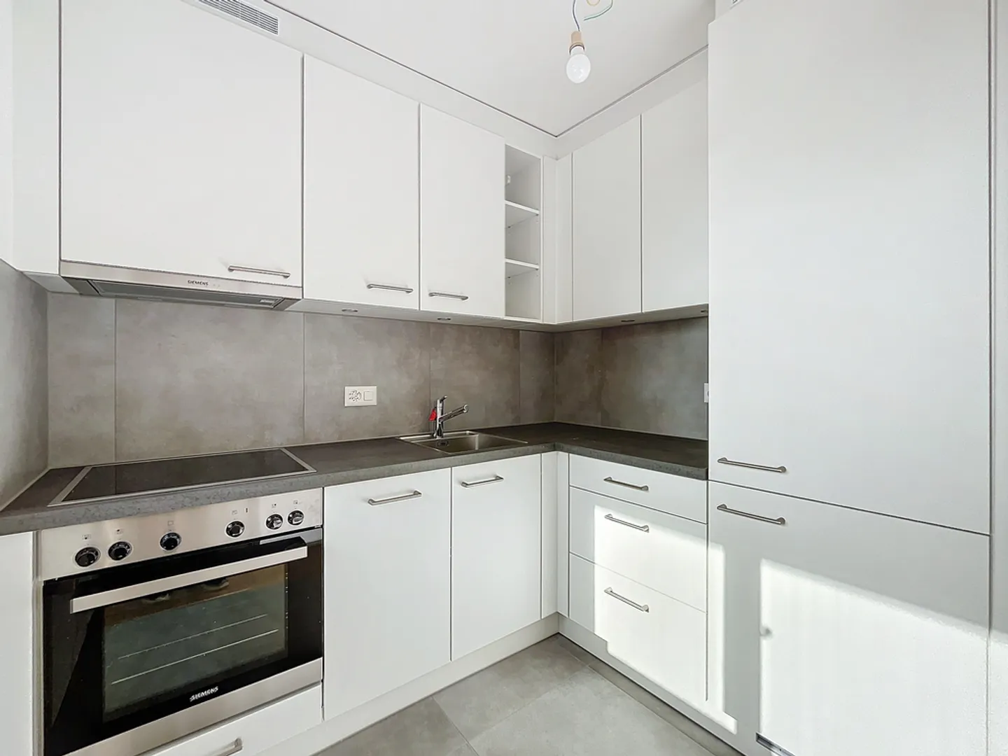 2,5-Zimmer-Wohnung - Foto 2 von 8