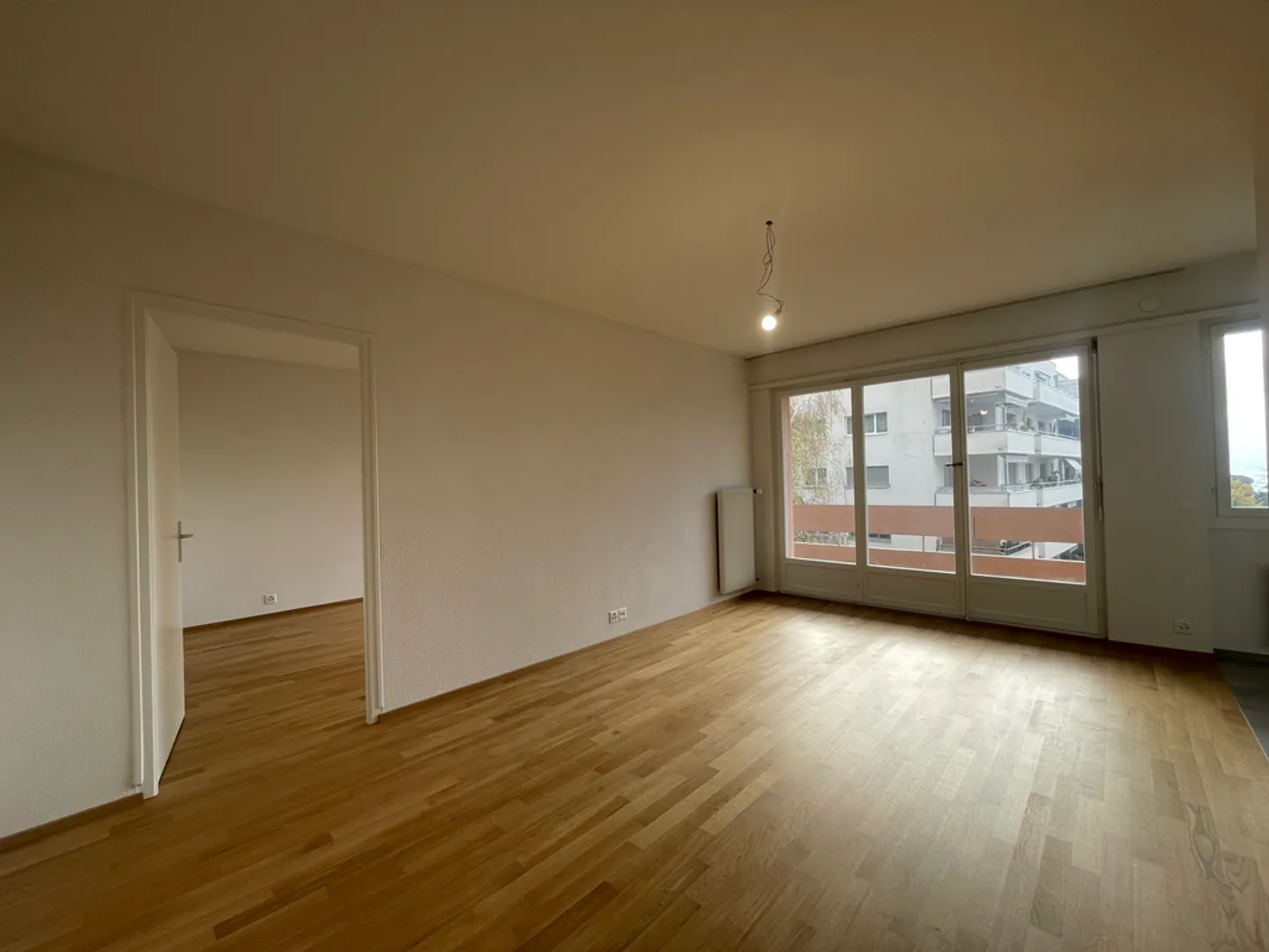 2,5-Zimmer-Wohnung - Foto 3 von 8