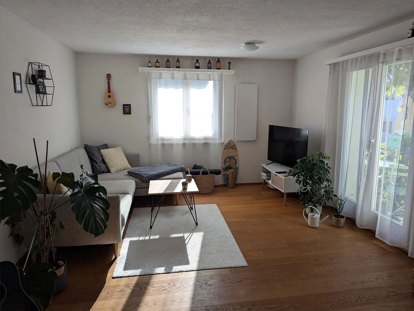 3.5 Room Apartment - Photo 1 of 12
