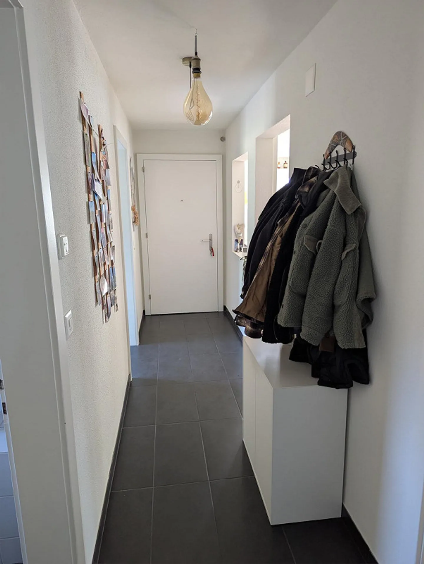 3.5 Room Apartment - Photo 4 of 12