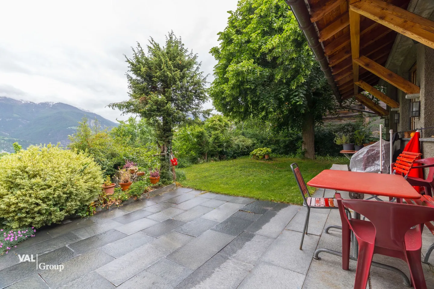 Un ensemble unique avec potentiel - Vivre, louer, concevoir - Photo 15 sur 33